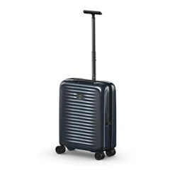 Victorinox Airox Hardside Carry-On (Dark Blue, Global) 17 Victorinox Airox Hardside Carry-On (Dark Blue, Global) -Luggage Factory Store 31xip2GLHDL