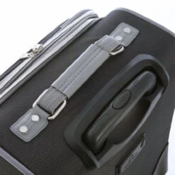 Olympia Luggage Skyhawk 26 Inch Expandable Vertical Rolling Case,Black,One Size -Luggage Factory Store 61xytyiRpAL